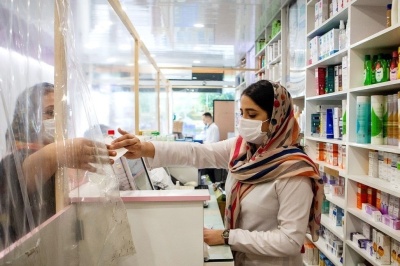 توقف قانونی انتقال پروانه تاسیس داروخانه‌ها