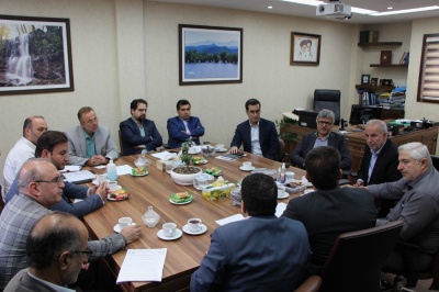 نشست بررسی وضعیت پروژه‌های آموزشی و درمانی دانشگاه علوم پزشکی گیلان با محوریت رفع موانع و تسریع در روند اجرایی برگزار شد.