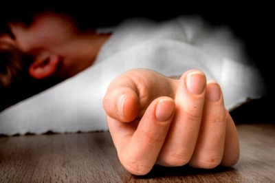 جراح زیبایی قلابی دختر جوان را به کشتن داد و جنازه‌اش را در بیابان رها کرد/ بیش از 50 زن و دختر از او شکایت کردند/ این جراح قلابی اخیرا سرطان گرفته