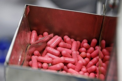 افزایش میزان استفاده از آنتی‌بیوتیک‌ها در کشور/هشدار وزیر بهداشت به مقاومت میکروبی