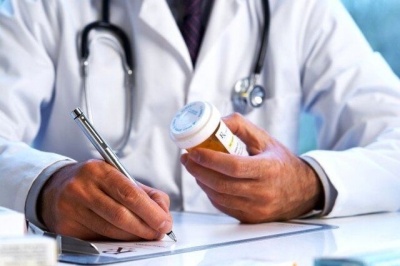 ویزیت رایگان متخصص زنان و زایمان در درمانگاه تخصصی الزهرا به مناسبت روز زن