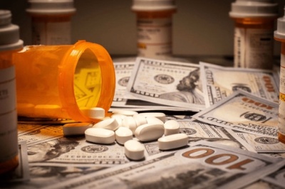 ۵/۵ میلیارد دلار ارز مورد نیاز دارو در سال ۱۴۰۵