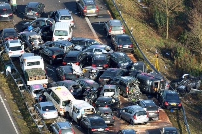 سالانه 900 هزار نفر در تصادفات مصدوم می‌شوند